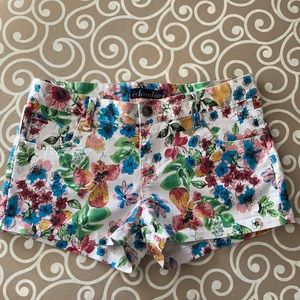 Islands Flowered shorts